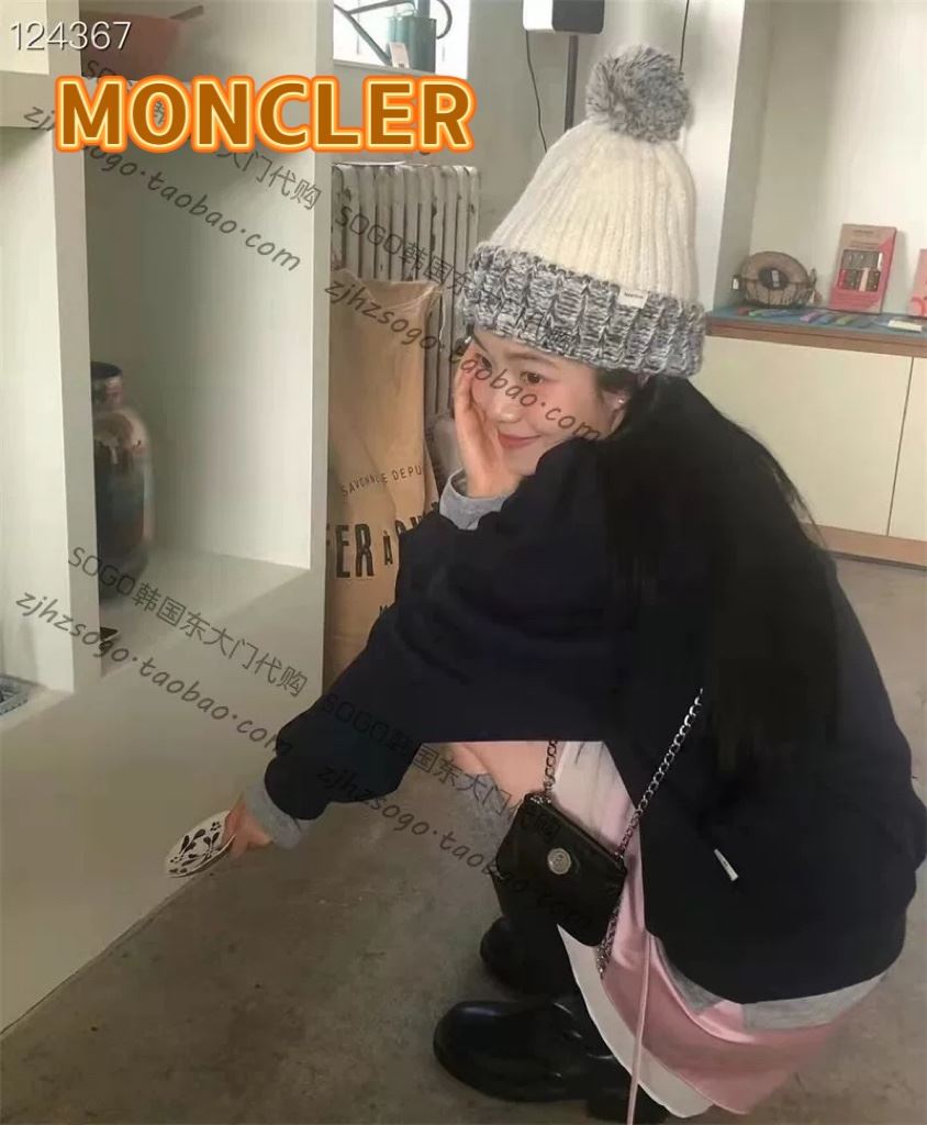 Moncler Caps